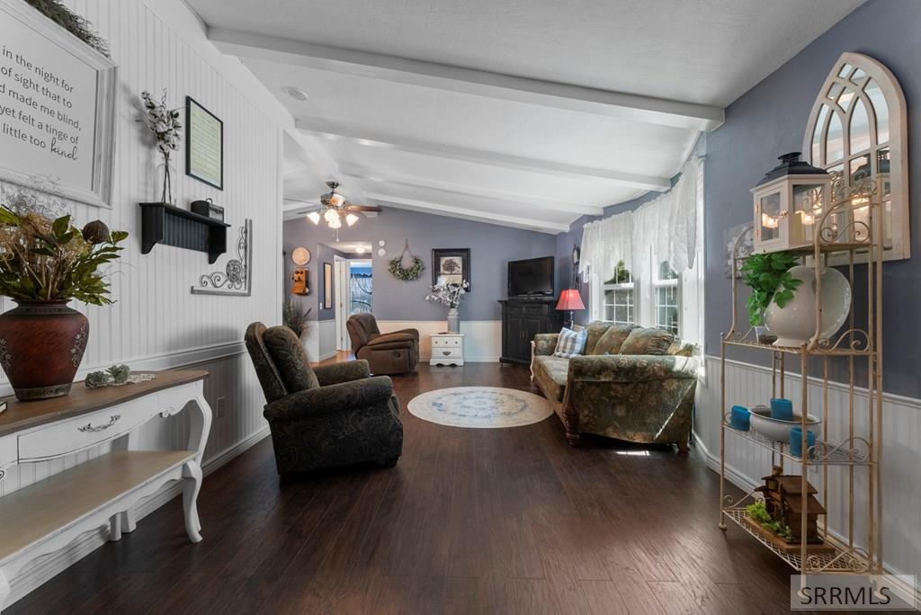 Property 2175850 - Photo 10