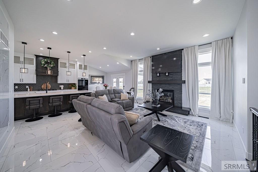 Property 2176270 - Photo 10