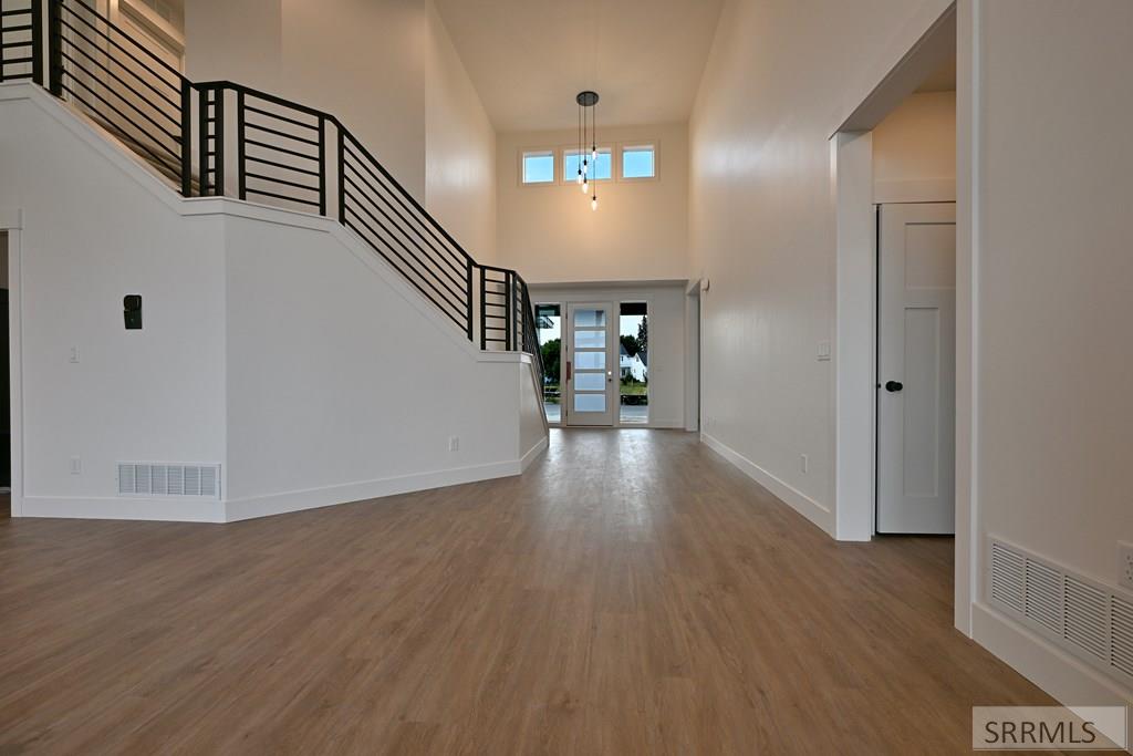 Property 2178213 - Photo 4