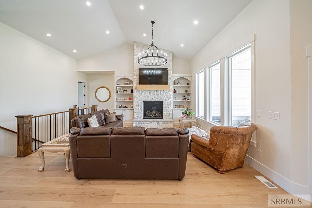 Property 2178365 - Photo 9