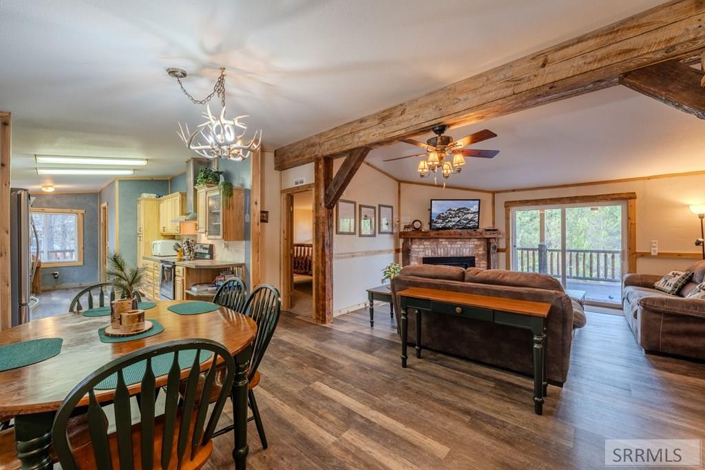 Property 2178425 - Photo 3