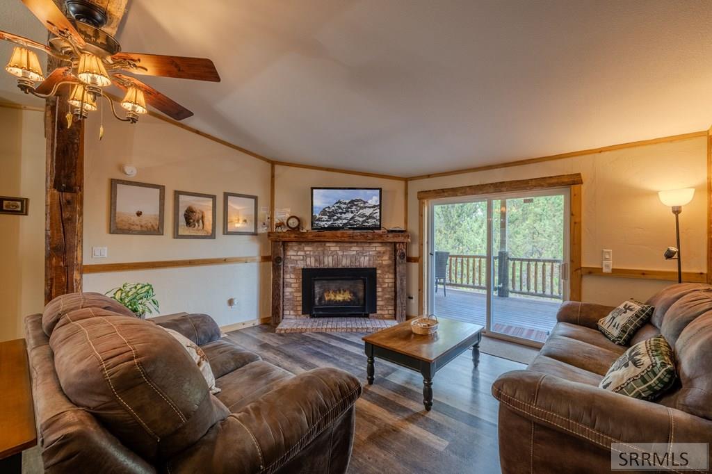 Property 2178425 - Photo 5