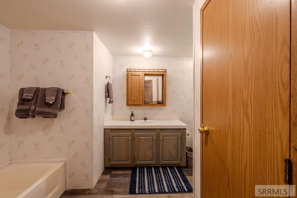 Property 2178425 - Photo 18