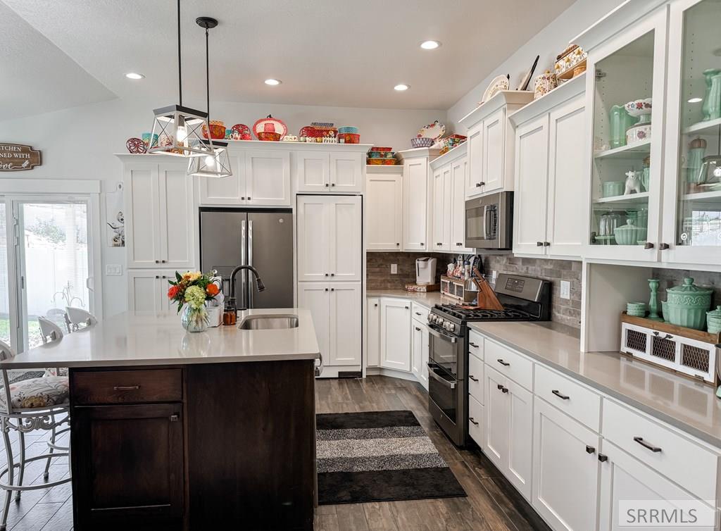 Property 2178440 - Photo 11