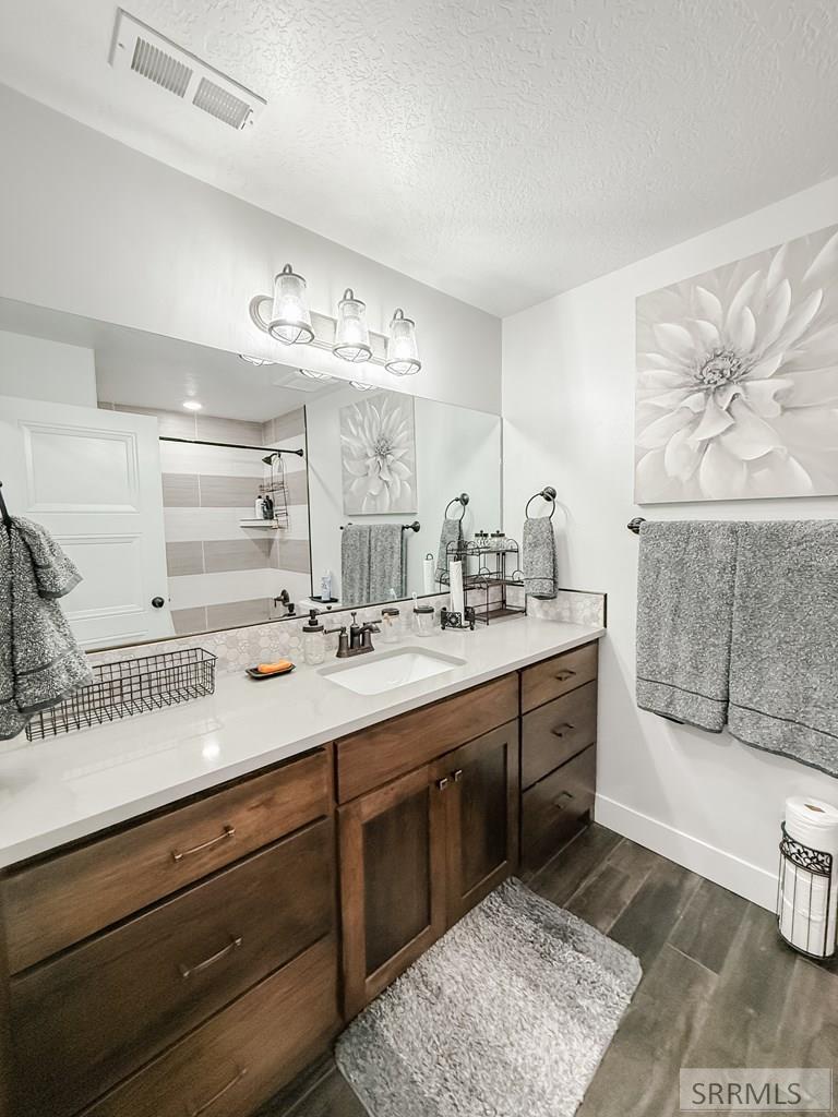 Property 2178440 - Photo 36