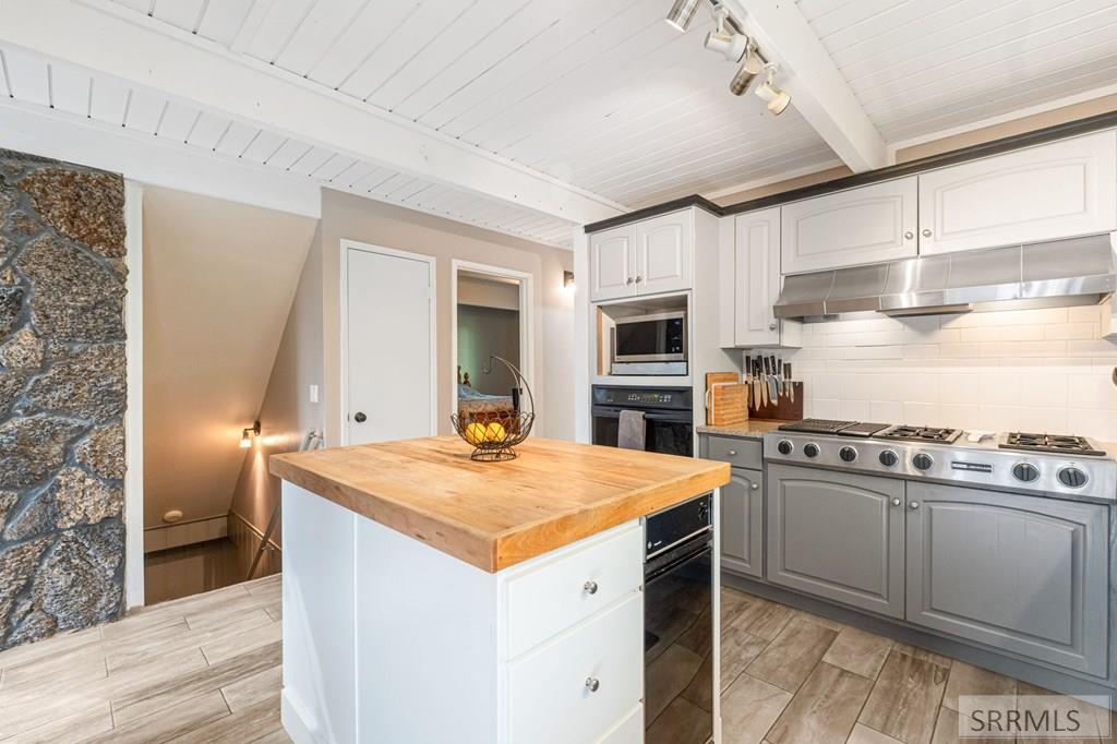 Property 2178855 - Photo 17