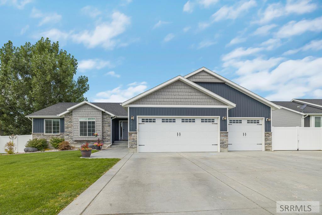 Property 2178939 - Photo 2