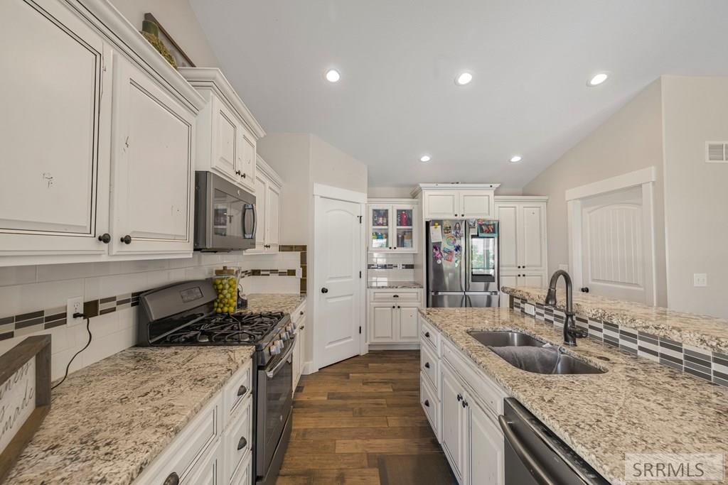 Property 2178939 - Photo 10