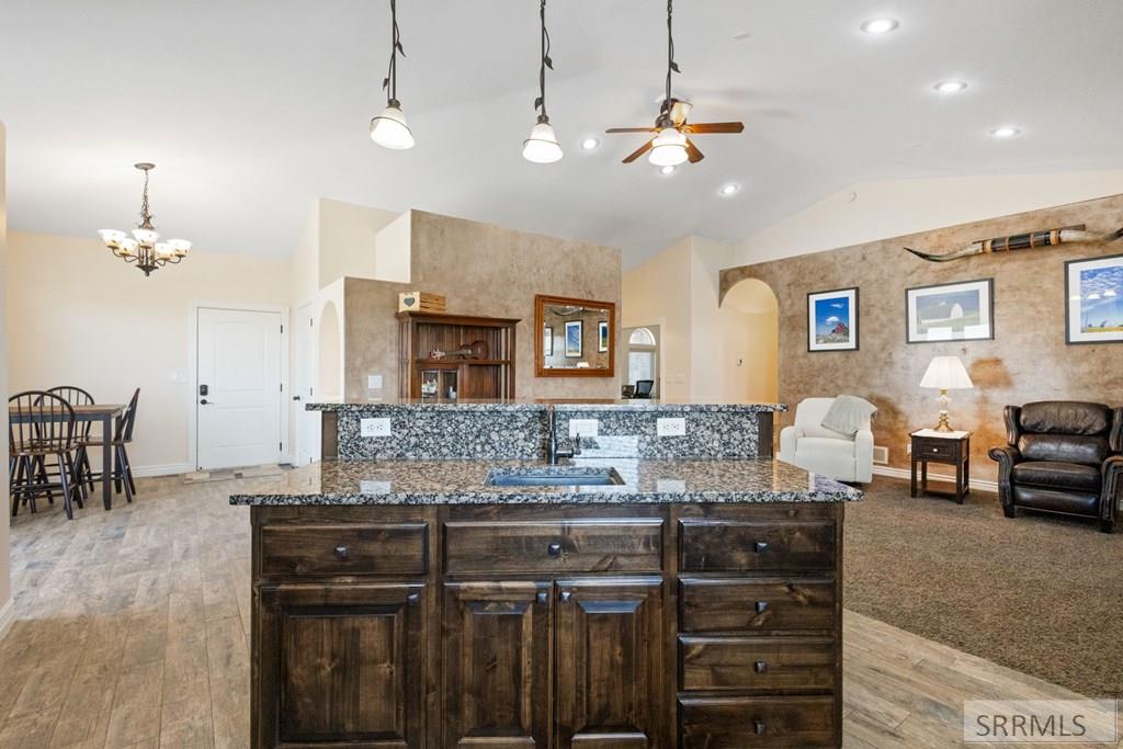 Property 2179001 - Photo 20