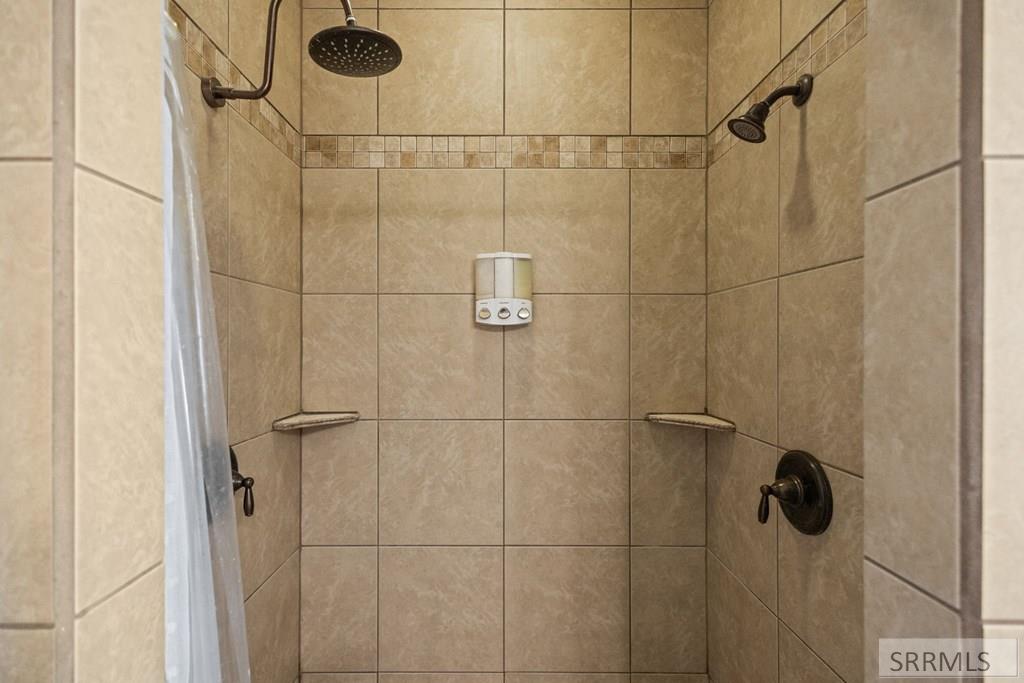 Property 2179001 - Photo 33