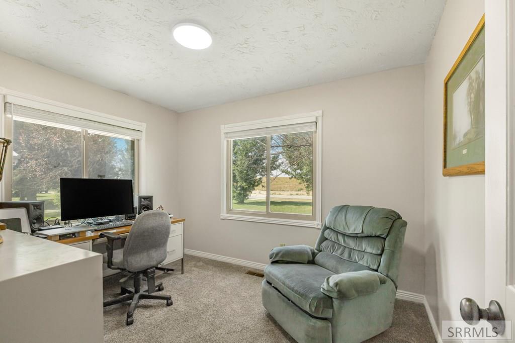 Property 2179370 - Photo 32