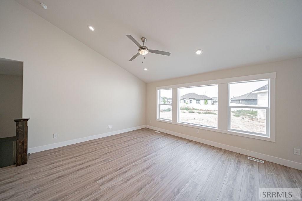Property 2179402 - Photo 5