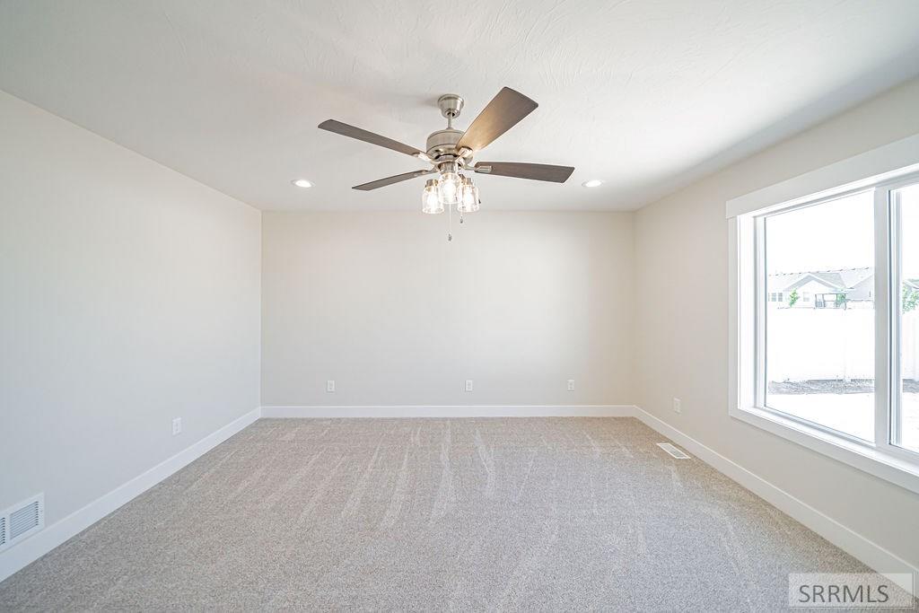 Property 2179402 - Photo 19