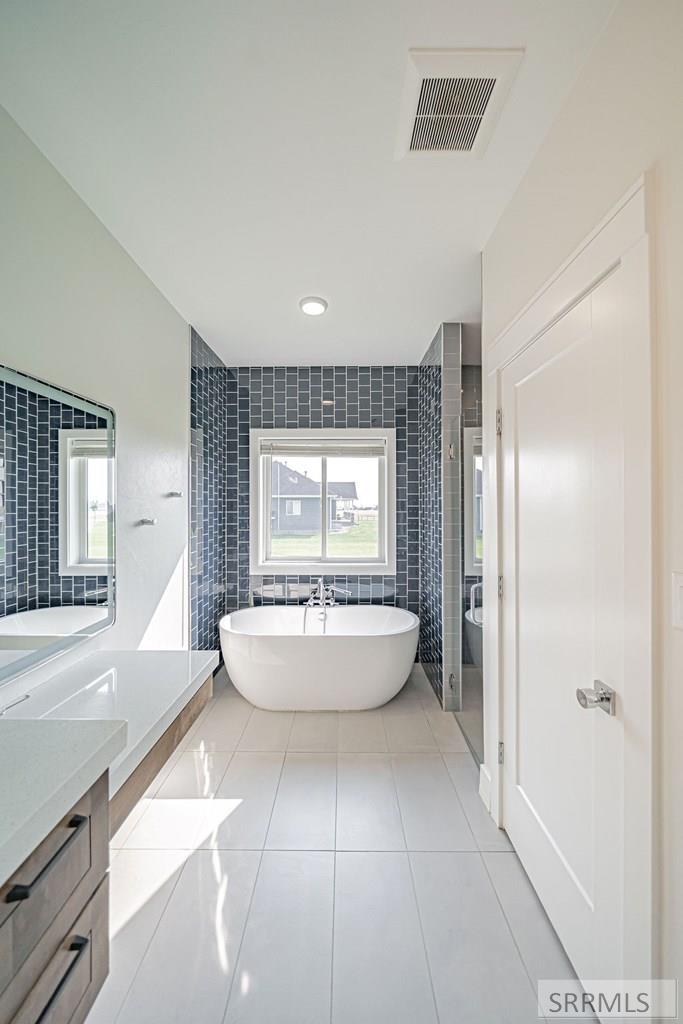 Property 2179414 - Photo 48