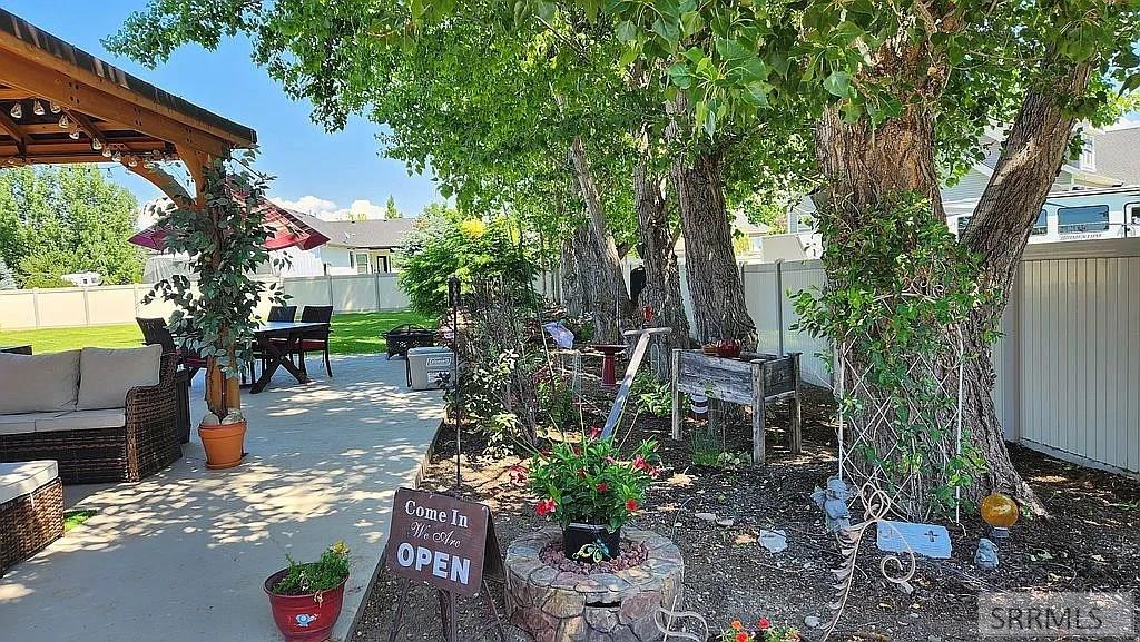 Property 2179415 - Photo 39