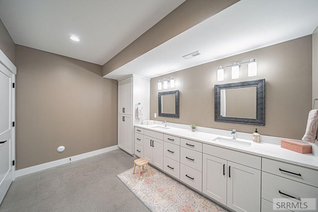 Property 2179667 - Photo 63
