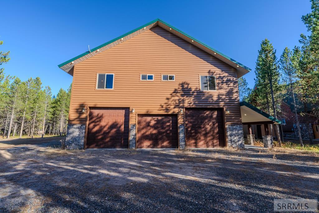 Property 2179827 - Photo 4