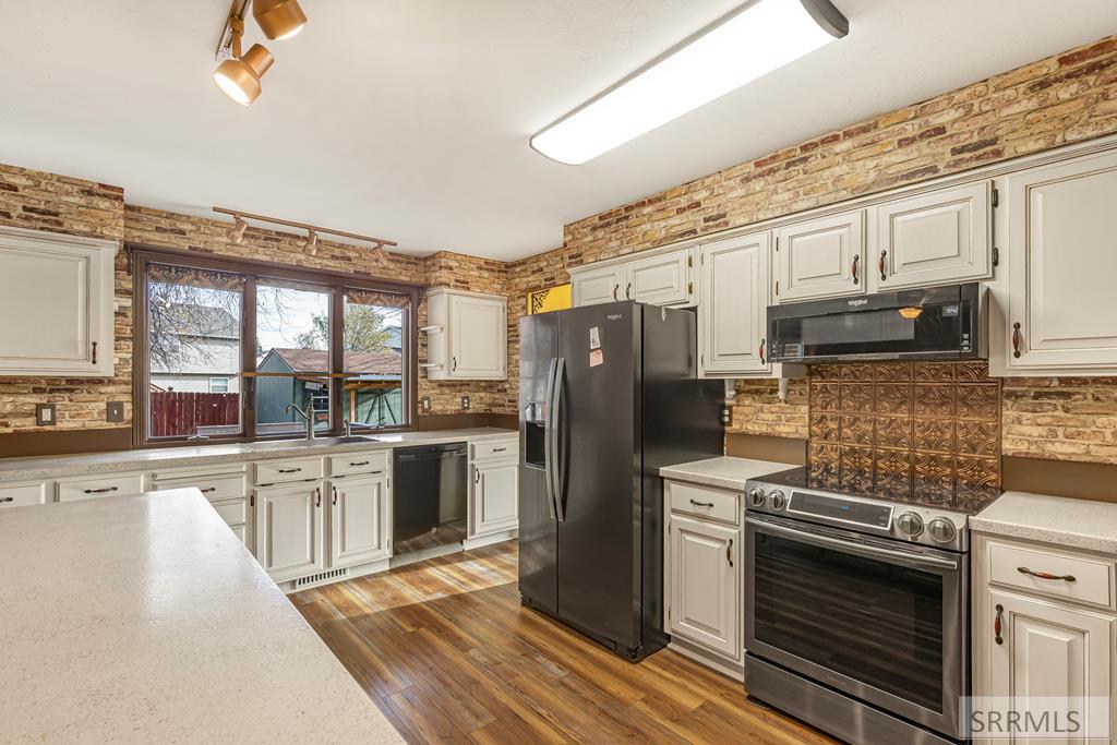 Property 2179984 - Photo 14