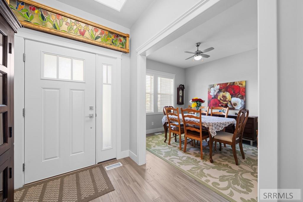 Property 2180112 - Photo 4