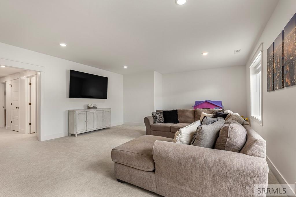 Property 2180212 - Photo 38