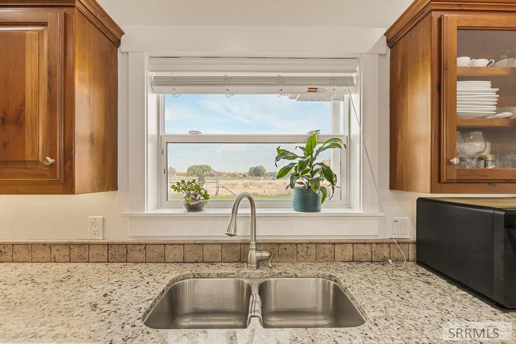 Property 2180290 - Photo 19