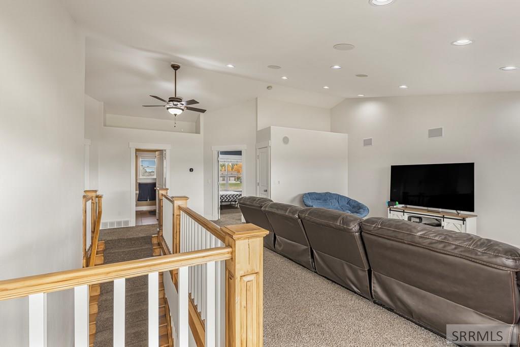 Property 2180290 - Photo 35