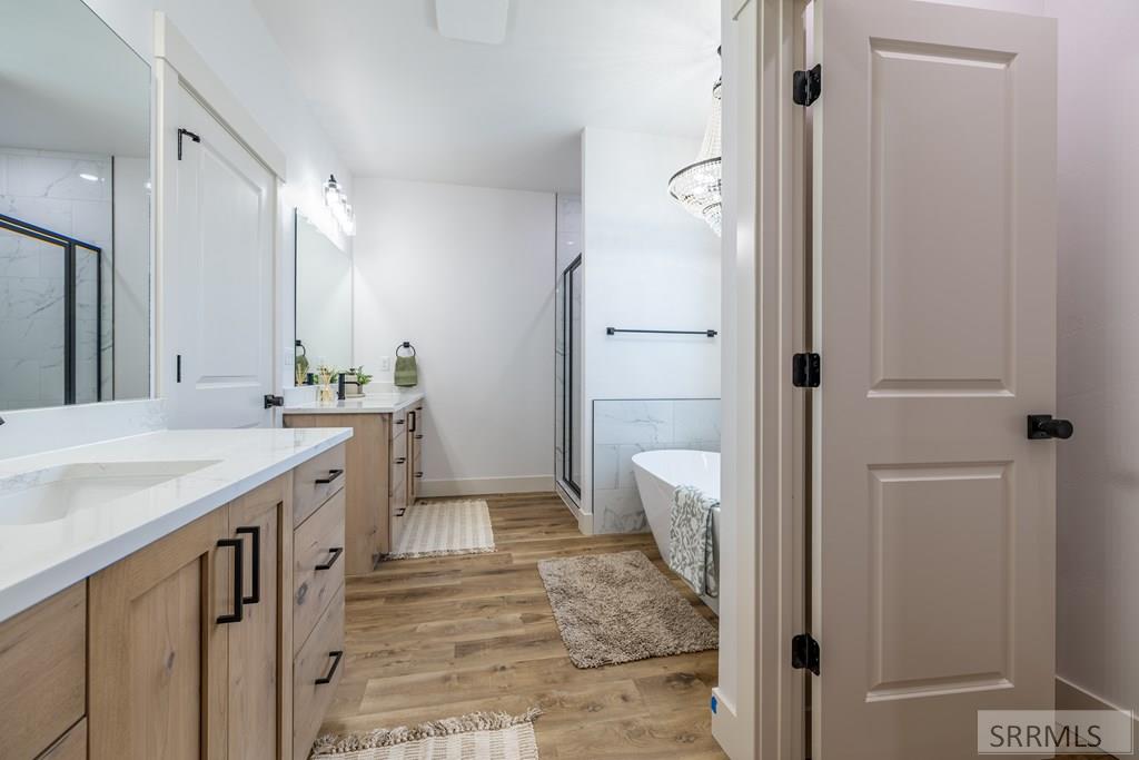 Property 2180305 - Photo 8