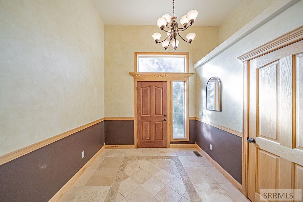 Property 2180423 - Photo 4