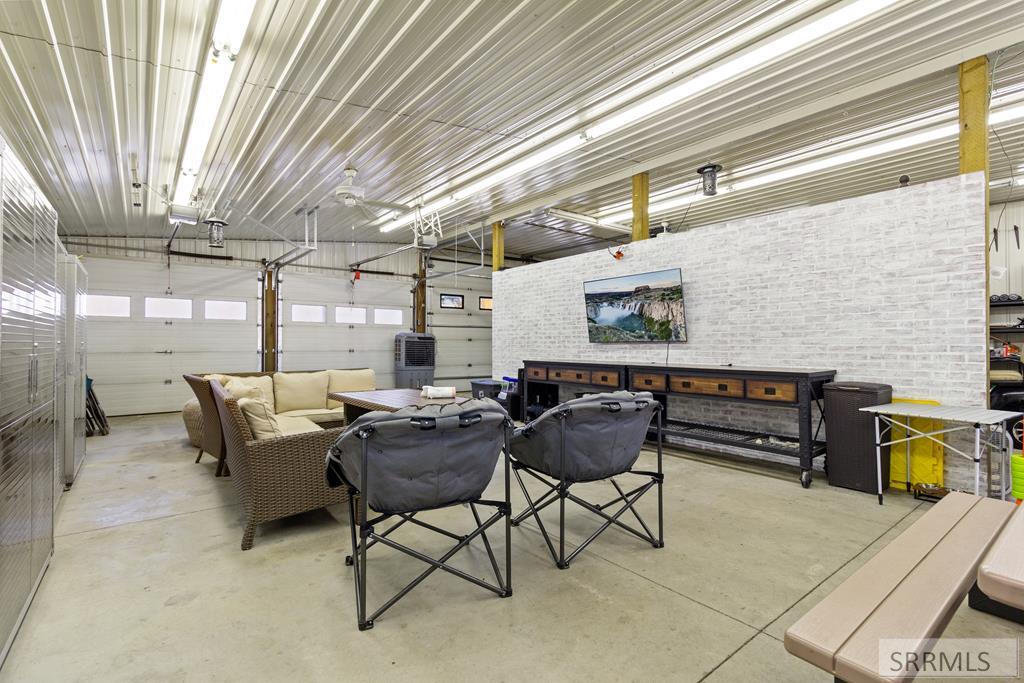 Property 2180483 - Photo 25