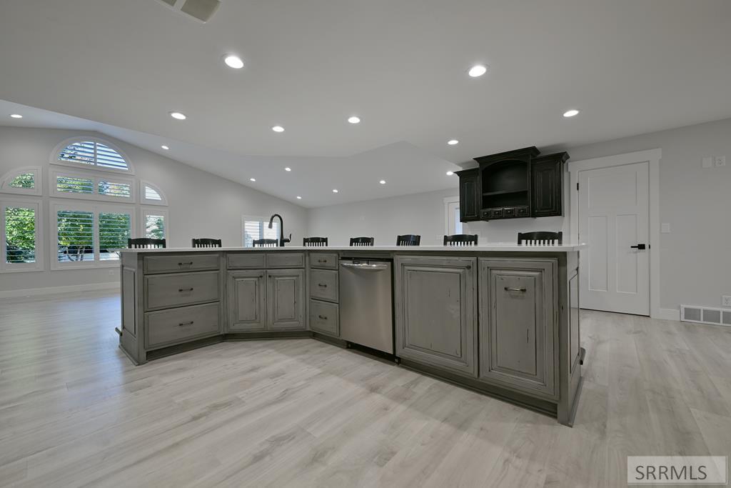 Property 2180492 - Photo 6