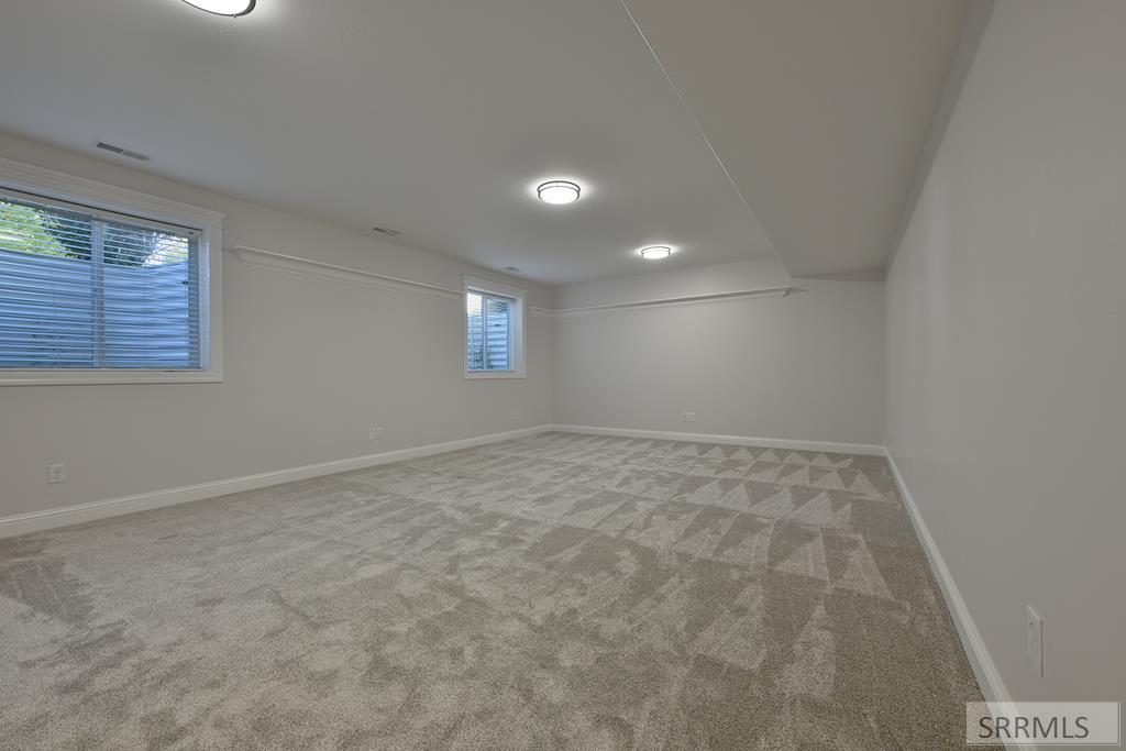 Property 2180492 - Photo 38