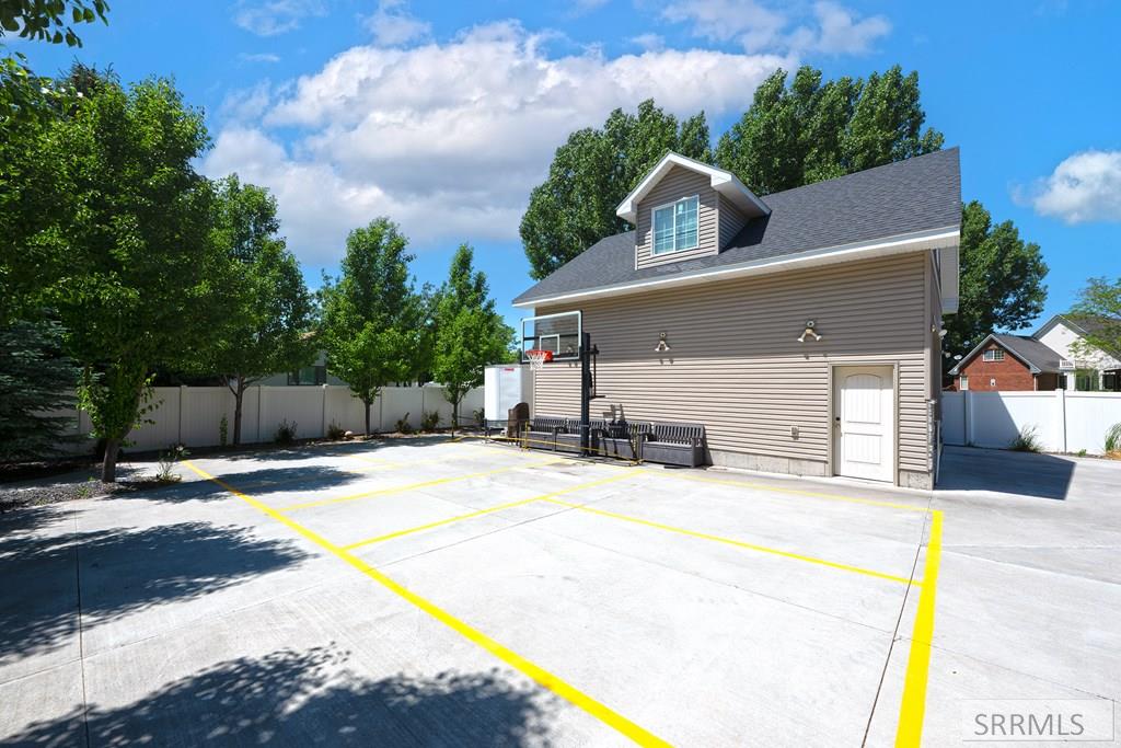 Property 2180492 - Photo 52