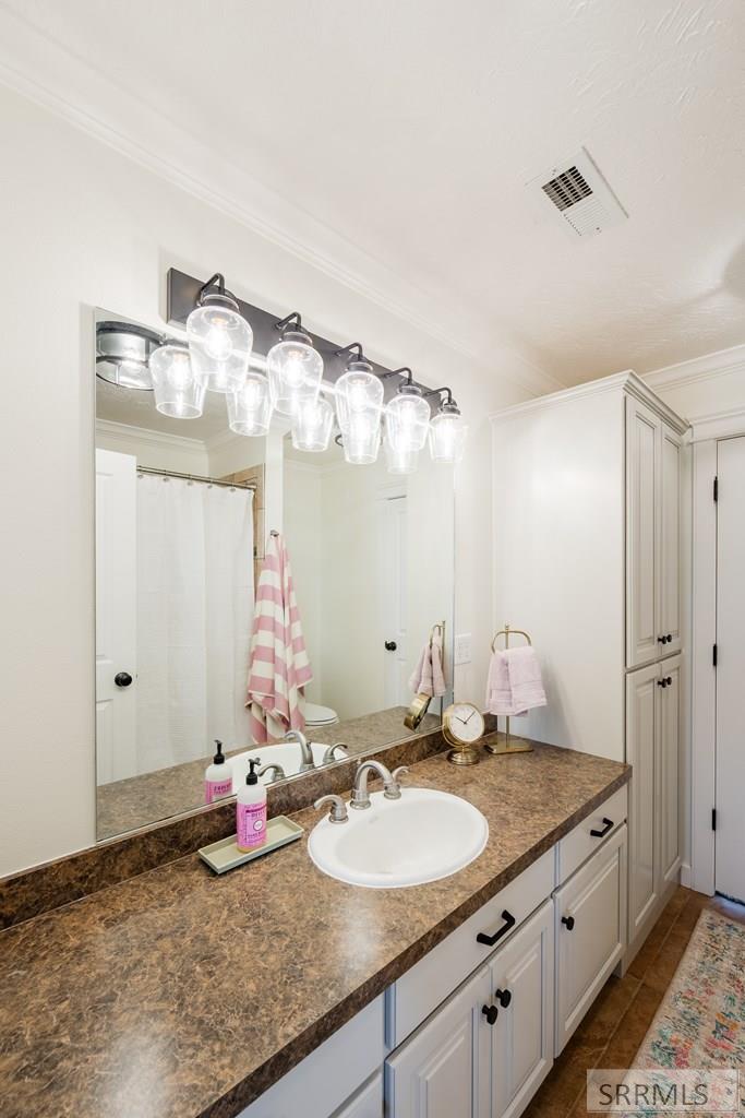 Property 2180629 - Photo 42