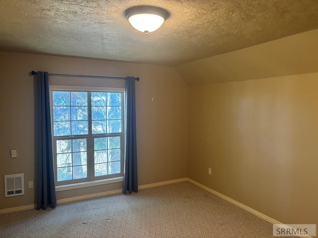 Property 2180805 - Photo 12