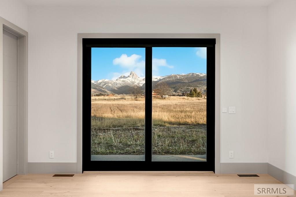 Property 2181139 - Photo 5