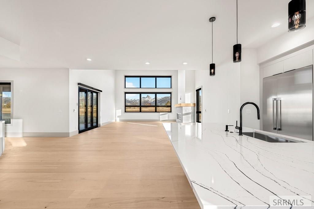 Property 2181139 - Photo 9