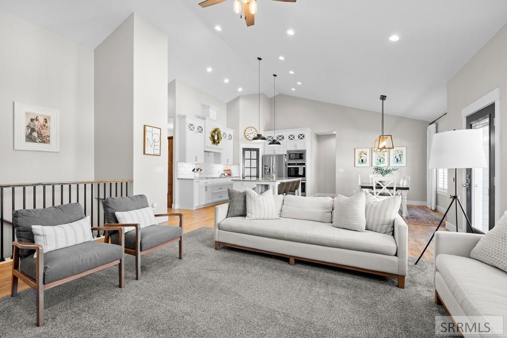 Property 2181209 - Photo 23