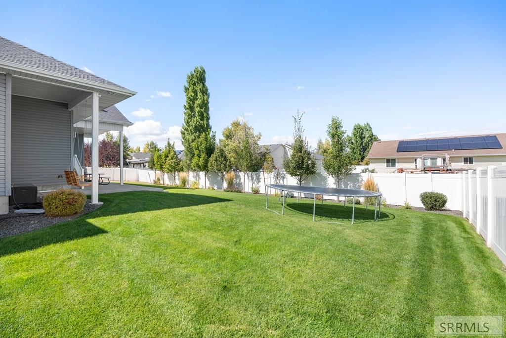 Property 2181209 - Photo 85