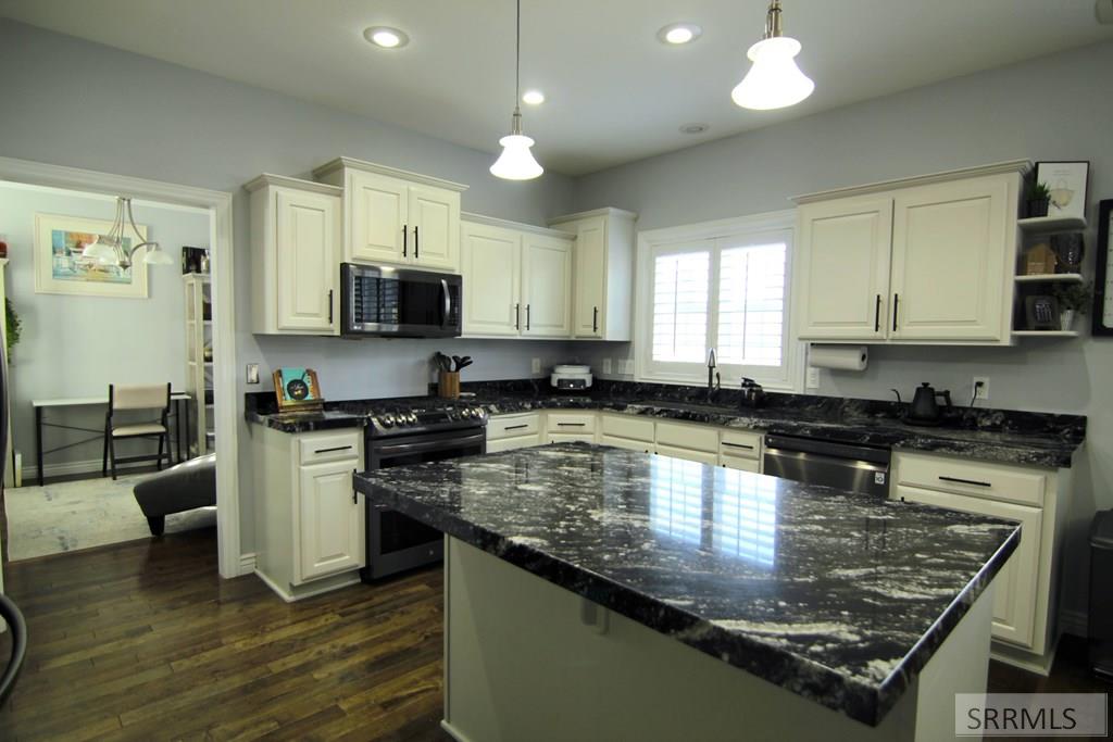Property 2181214 - Photo 5