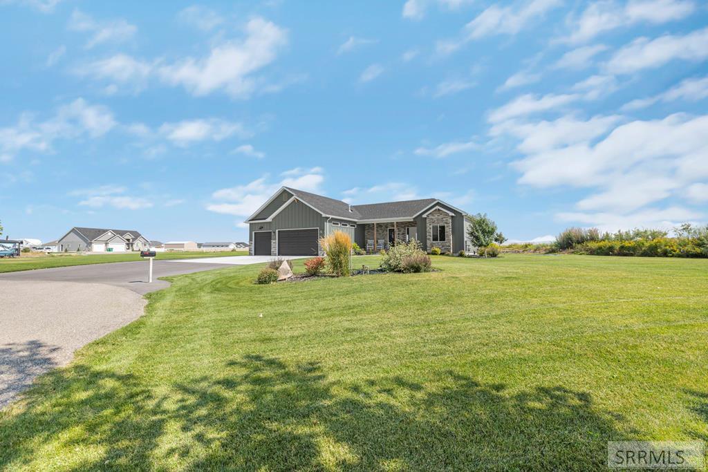 Property 2181262 - Photo 3