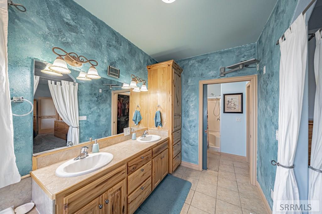 Property 2181286 - Photo 17
